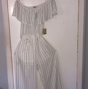 Off shoulder pantsuit